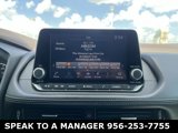 Used 2022 Nissan Rogue SV image 2