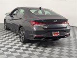 Used 2023 Hyundai Elantra SEL w/ Convenience Package image 5