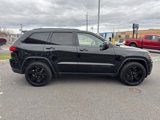 Used 2019 Jeep Grand Cherokee Laredo image 4