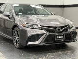 Used 2023 Toyota Camry SE image 3