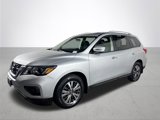 Used 2019 Nissan Pathfinder S image 2