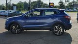 Used 2022 Nissan Rogue Sport SL image 5