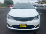 Used 2020 Chrysler Pacifica Limited w/ Advanced Safetytec Group image 4