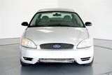 Used 2005 Ford Taurus SE image 2