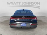 New 2025 Hyundai Elantra Blue image 4