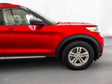 Used 2022 Ford Explorer XLT image 3