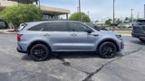 Used 2023 Kia Sorento SX image 2