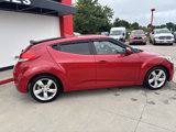 Used 2013 Hyundai Veloster image 3