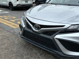 Used 2023 Toyota Camry SE image 3