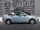 Used 2009 Ford Focus SE image 2