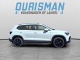 New 2025 Volkswagen Taos SE image 2