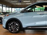 Used 2022 Chevrolet Bolt EUV Premier w/ Sun & Sound Package image 4