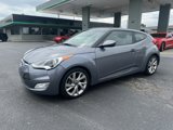 Used 2017 Hyundai Veloster image 4
