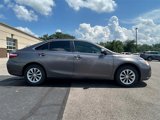 Used 2017 Toyota Camry image 3