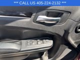 Used 2016 Chrysler 300 Limited w/ Driver Convenience Group image 4