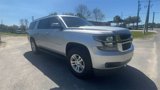 Used 2018 Chevrolet Suburban LT image 2