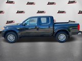 Used 2018 Nissan Frontier SV image 2