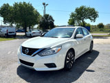 Used 2017 Nissan Altima 2.5 SV w/ Convenience Package image 3