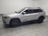 Used 2019 Jeep Cherokee Limited image 2