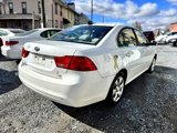 Used 2009 Kia Optima LX image 4