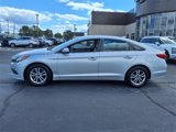 Used 2015 Hyundai Sonata SE image 3