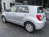 Used 2010 Scion xD image 2