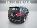 Used 2020 Chrysler Pacifica Touring-L image 5