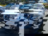 Used 2017 Ford Explorer XLT w/ Equipment Group 202A image 2