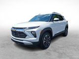 Used 2024 Chevrolet TrailBlazer LT w/ Driver Confidence Package image 4