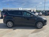 Used 2017 Ford Escape Titanium image 2