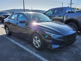 Used 2022 Hyundai Elantra SE w/ Cargo Package image 3