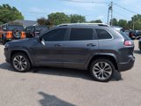 Used 2019 Jeep Cherokee Overland image 3
