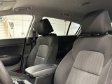 Used 2022 Kia Sportage LX image 5