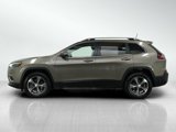 Used 2019 Jeep Cherokee Limited image 2