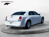 Used 2013 Chrysler 300 image 3