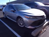 Used 2018 Toyota Camry XLE image 2