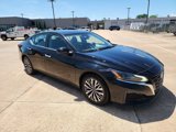 Used 2023 Nissan Altima 2.5 SV image 2