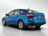 Used 2013 Ford Focus SE w/ SE Winter Pkg image 3