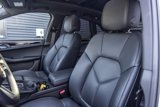 Certified 2025 Porsche Macan image 5