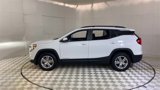 Used 2022 GMC Terrain SLE w/ Driver Convenience Package image 5