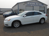 Used 2013 Chrysler 200 Limited image 5