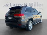Used 2017 Jeep Grand Cherokee Laredo w/ Quick Order Package 2BE image 5