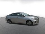 Used 2024 Kia Forte LXS image 2