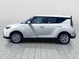Used 2024 Kia Soul LX w/ Option Group 015 image 2