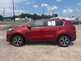 Used 2021 Kia Sportage LX image 4