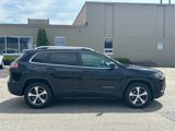 Used 2019 Jeep Cherokee Limited image 4