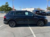 Used 2022 Volkswagen Tiguan SE image 4