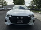 Used 2022 Audi e-tron Premium w/ Convenience Plus Package image 2