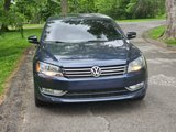 Used 2014 Volkswagen Passat TDI SEL Premium image 2