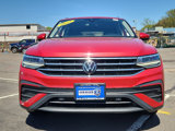 Used 2022 Volkswagen Tiguan SE image 2